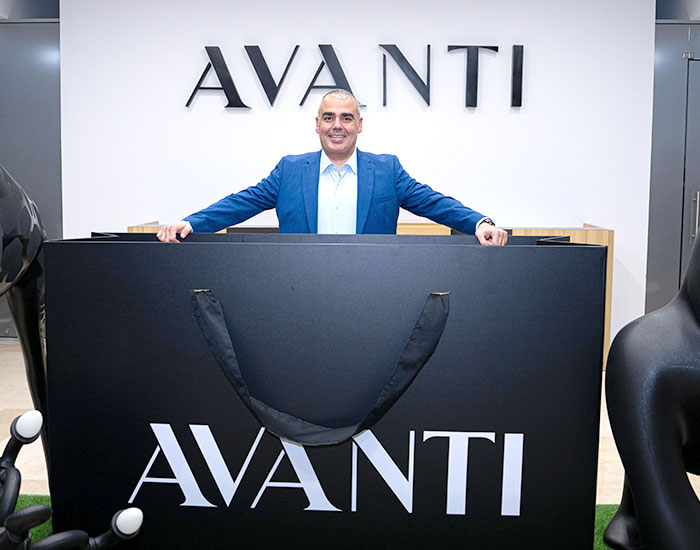 Yaser Dagga CEO de Galerías Avanti Caracas